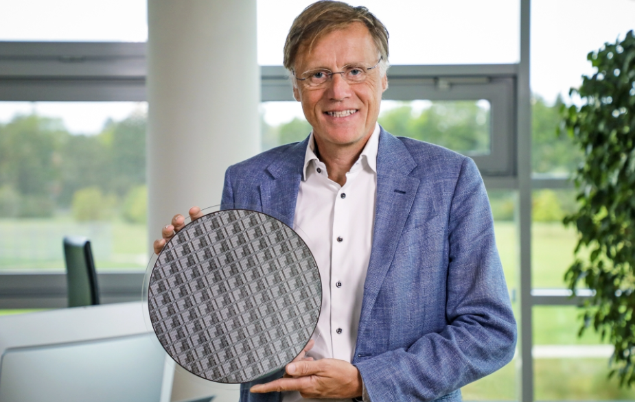 Infineon retegit primum 300mm potentia GaN Wafer